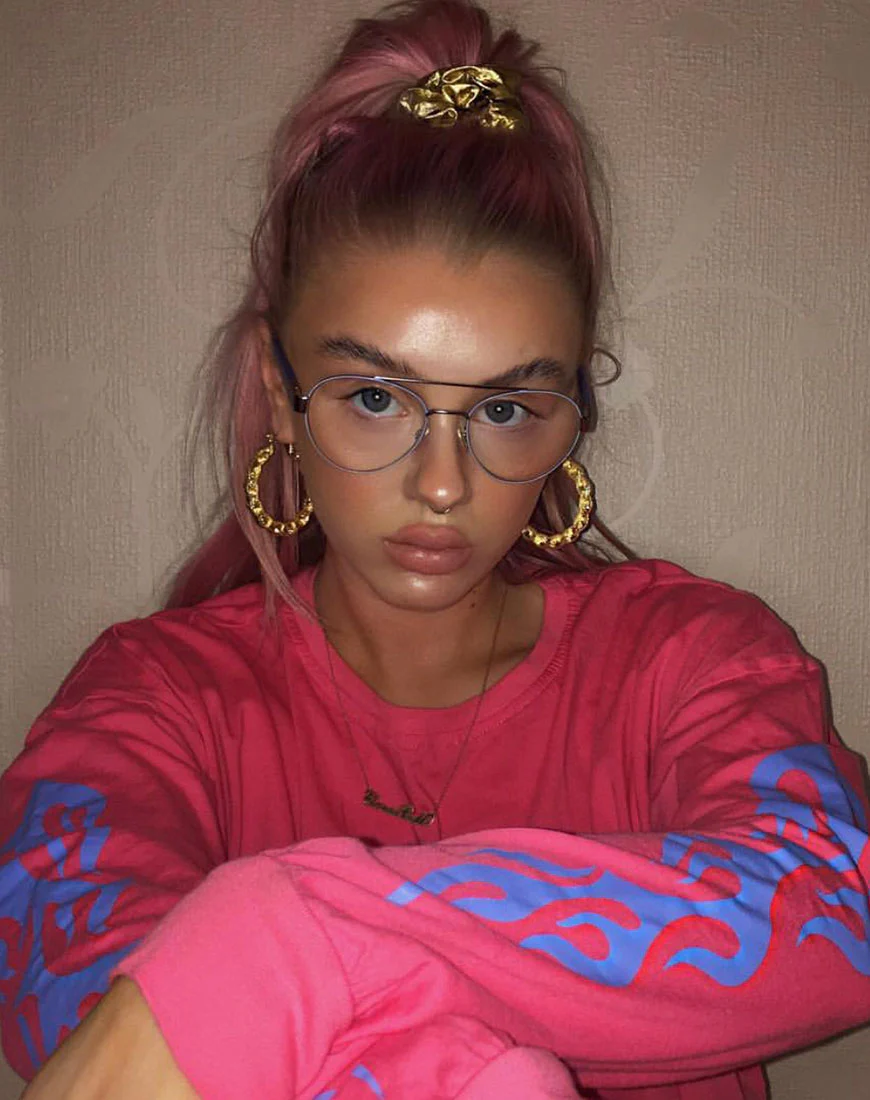 Lotsun Sweatshirt in Pink with Flame - Image 2