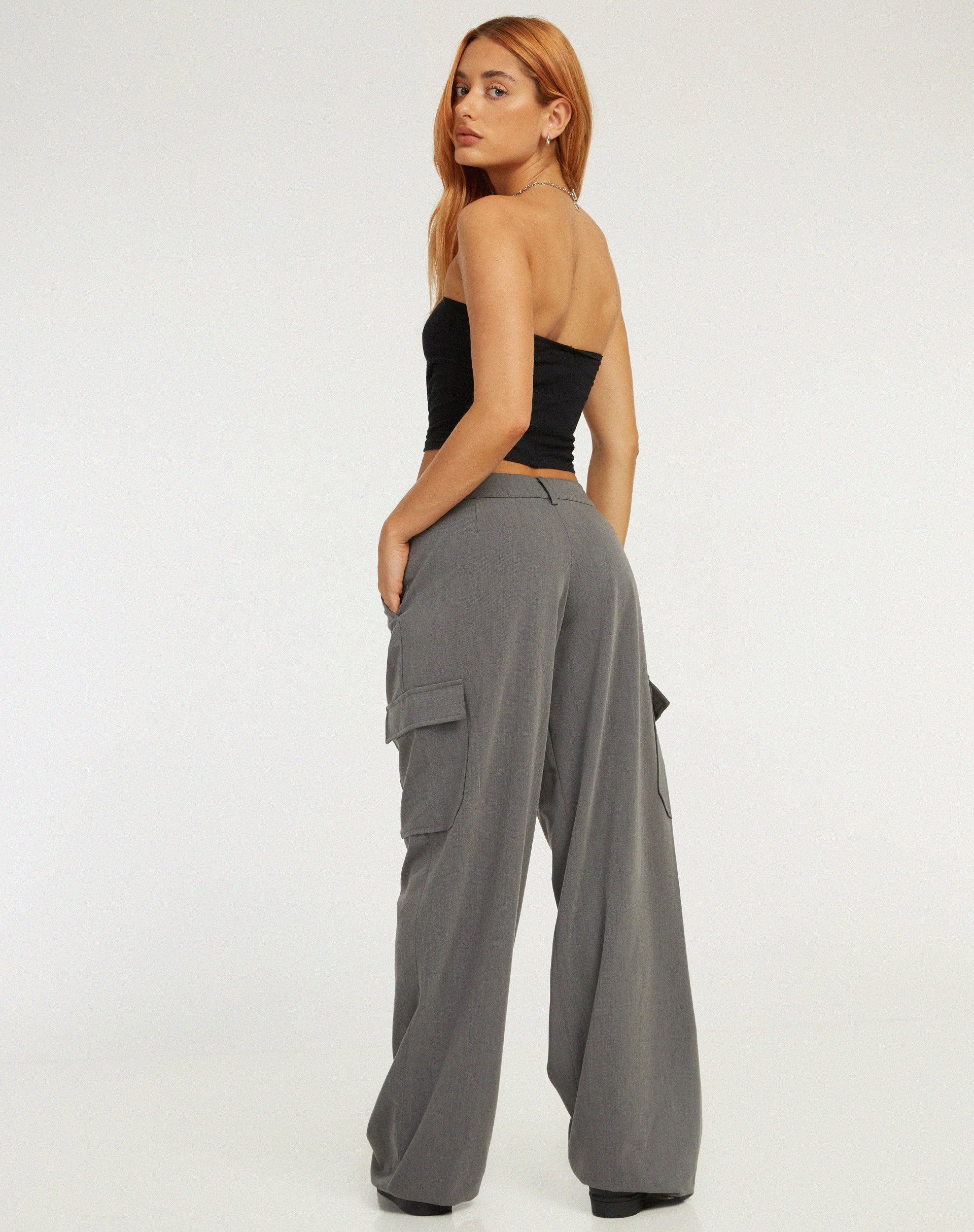 Low Rise Abba Cargo in Charcoal - Image 5