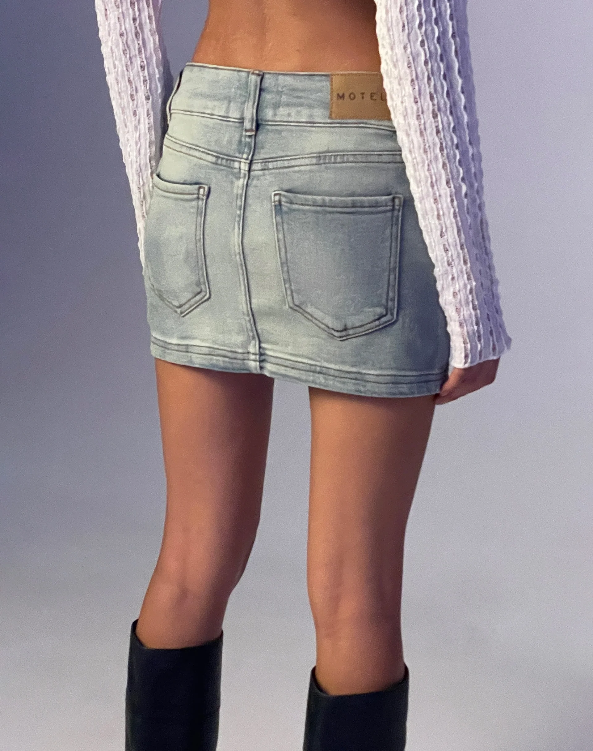 Low Rise Denim Mini Skirt in Super Bleach - Image 4