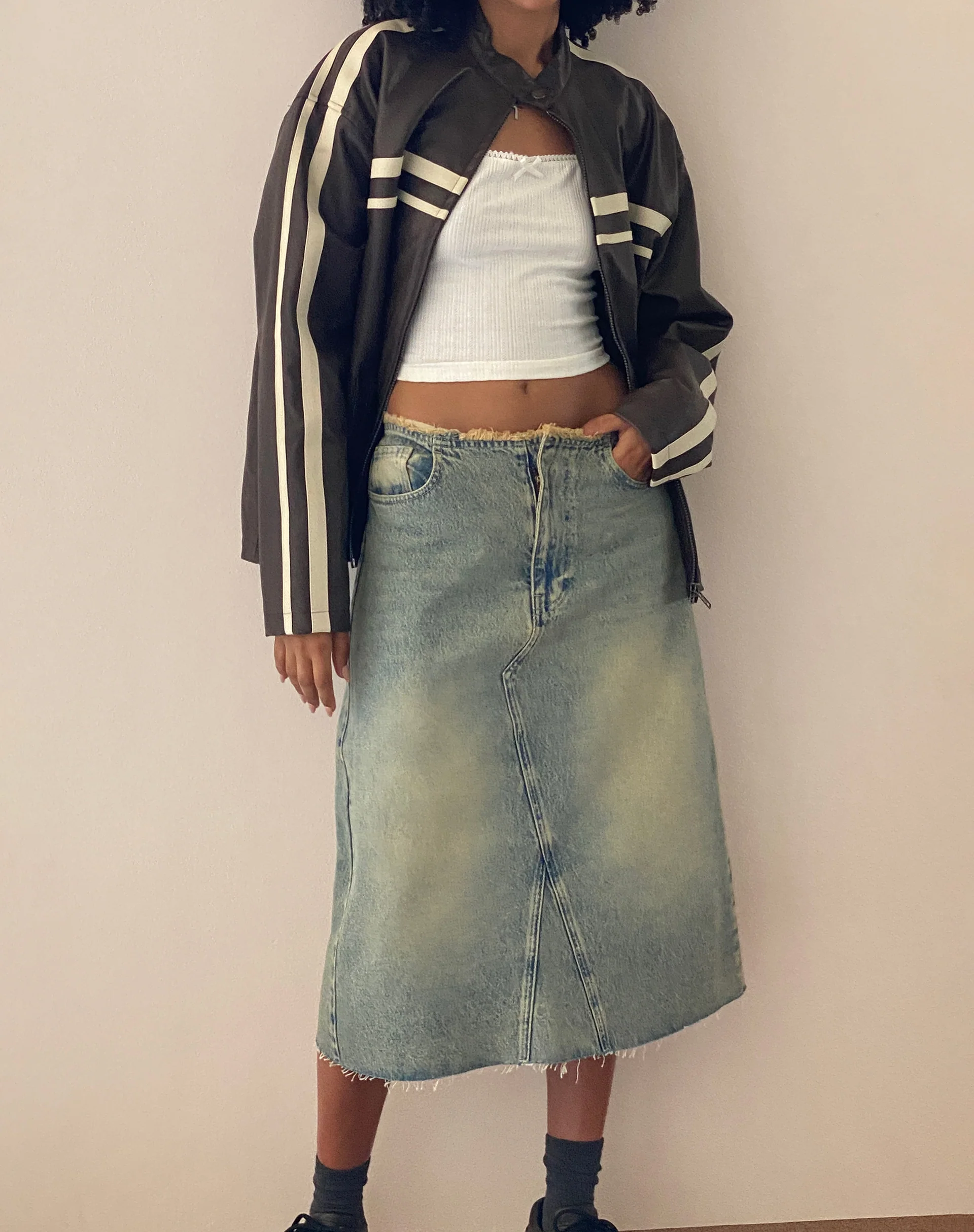 Low Rise Denim Midi Skirt in Light Blue Sand - Image 3