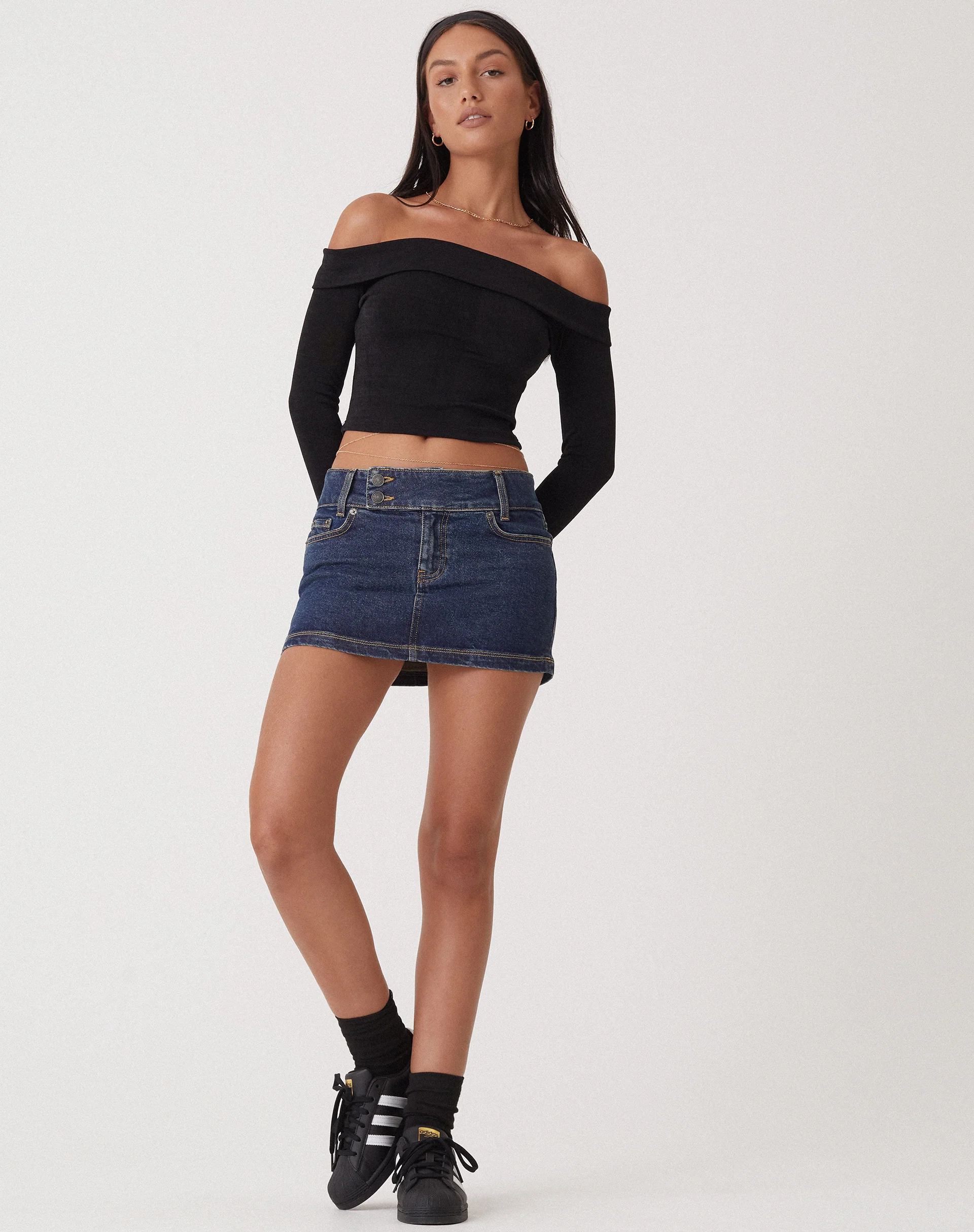 MOTEL X OLIVIA NEILL Low Rise Denim Micro Skirt in Dark Vintage Wash - Image 3