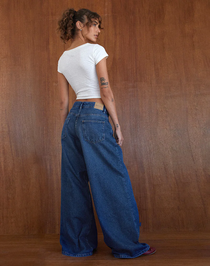 Roomy Oversized Low Rise Jeans in Mid Blue Used - Image 4