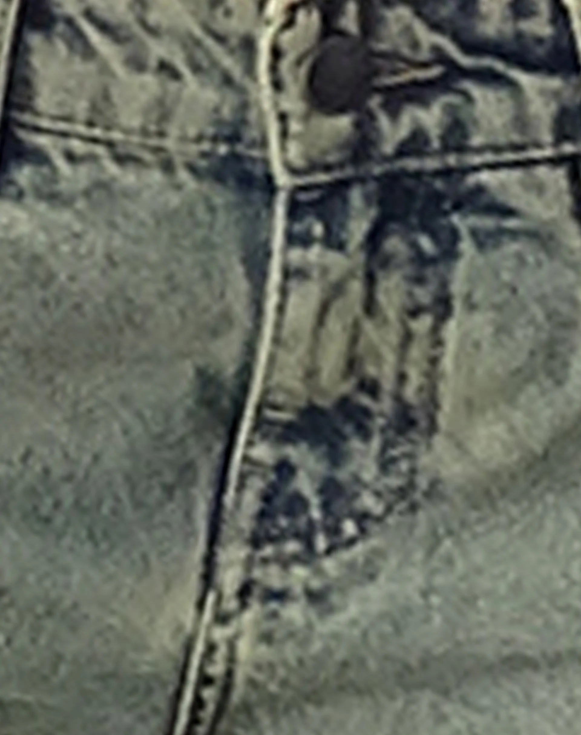 Low Rise Parallel Jeans in Sandy Blue Acid - Image 5