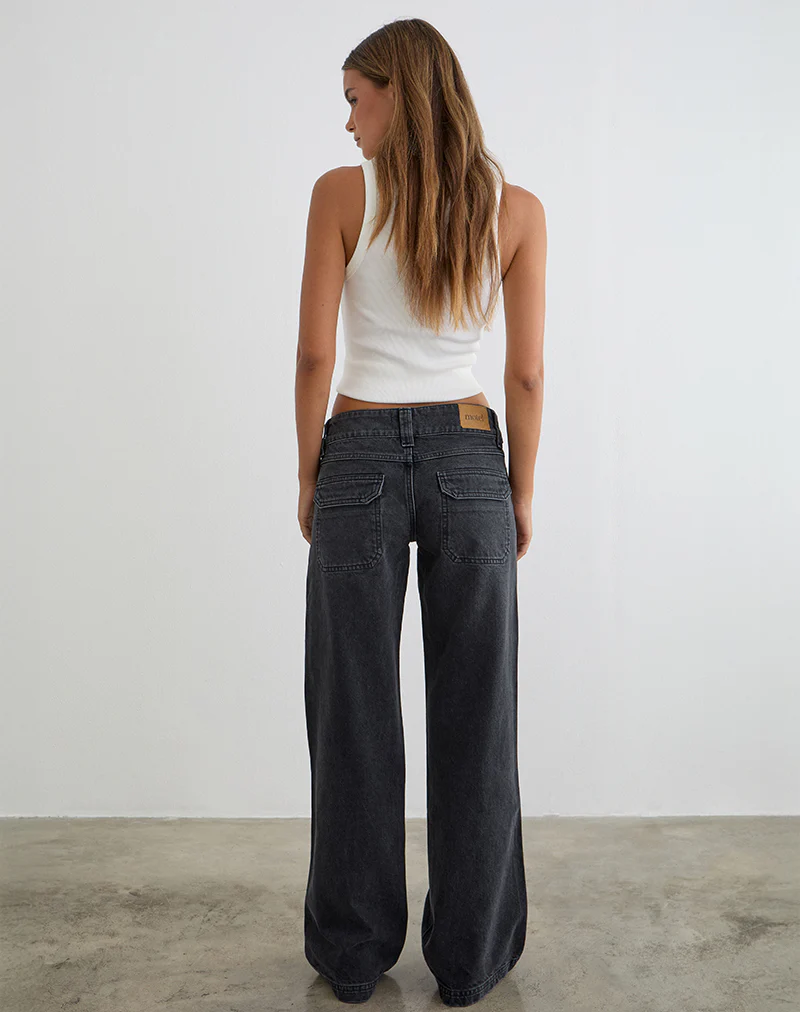 Low Rise Relaxed Cargo Jeans in Vintage Black - Image 5