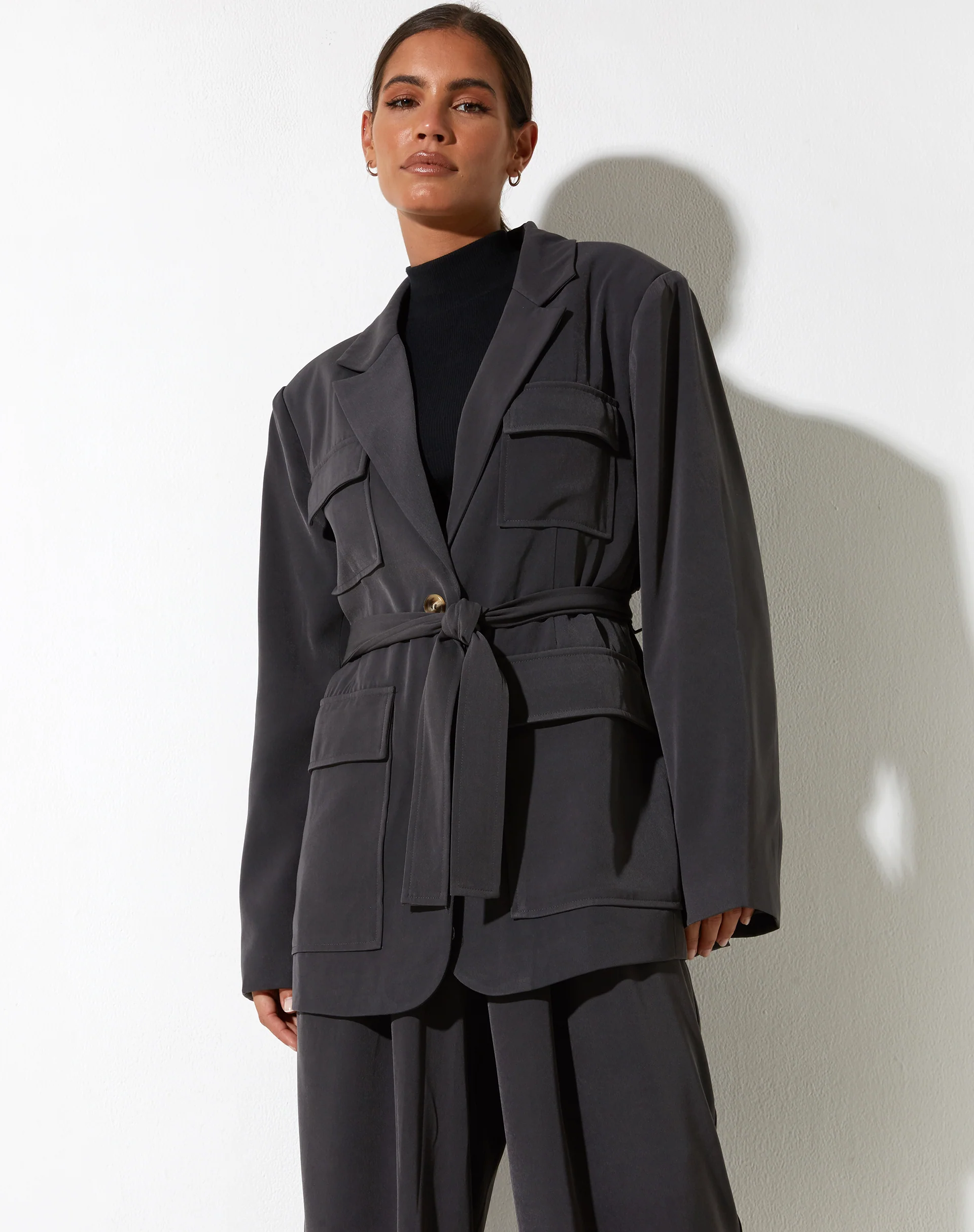 Magawa Blazer in Tailoring Charcoal - Image 2