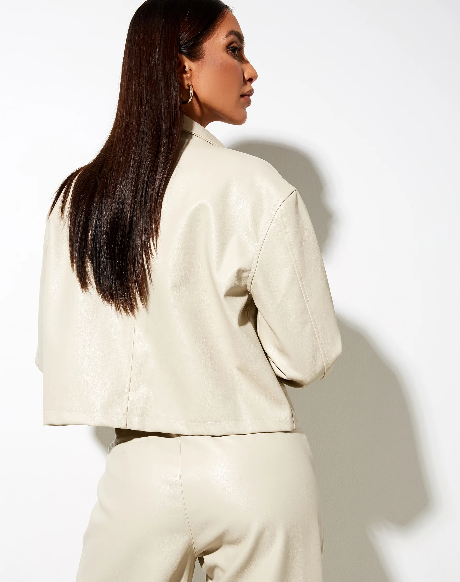 Maja Cropped Blazer in Pu Ecru - Image 3