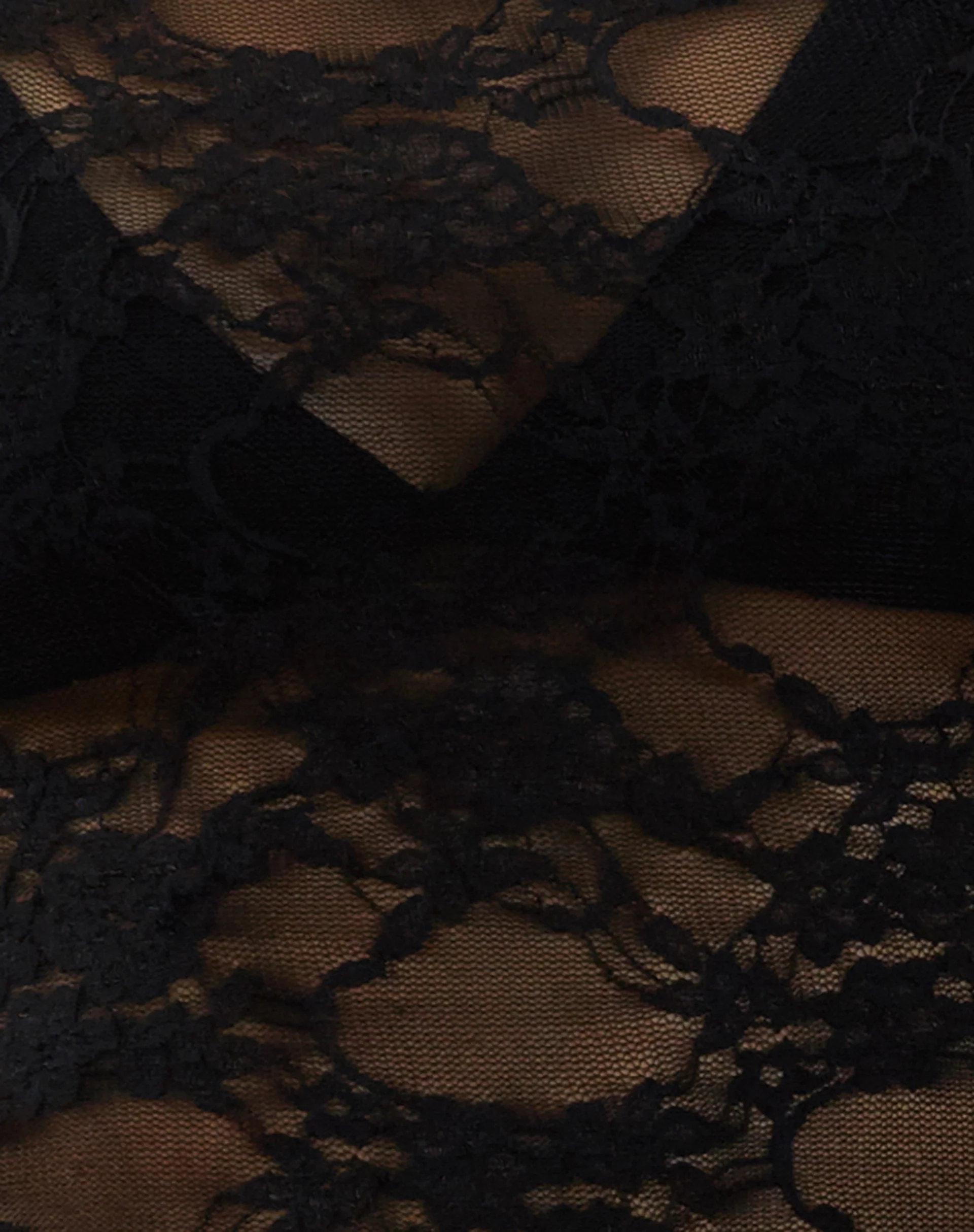 Maloe Lace Top in Black - Image 7