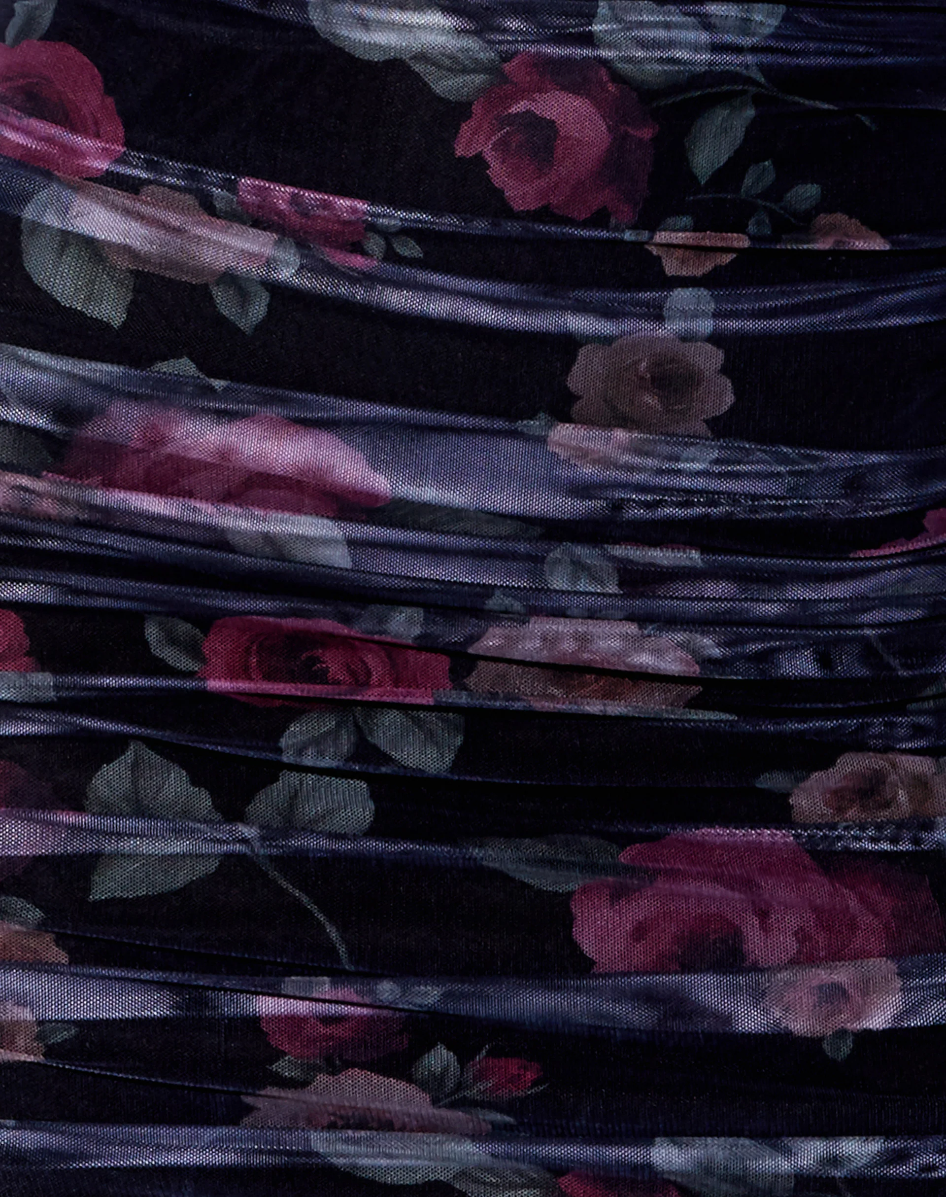 Mariane Bodycon Dress in Gothic Rose - Image 5
