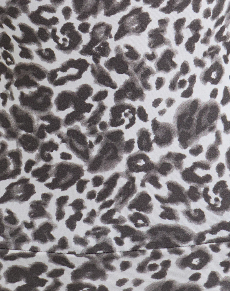 Matiah Off Shoulder Top in Jersey Blurry Leopard Grey - Image 5