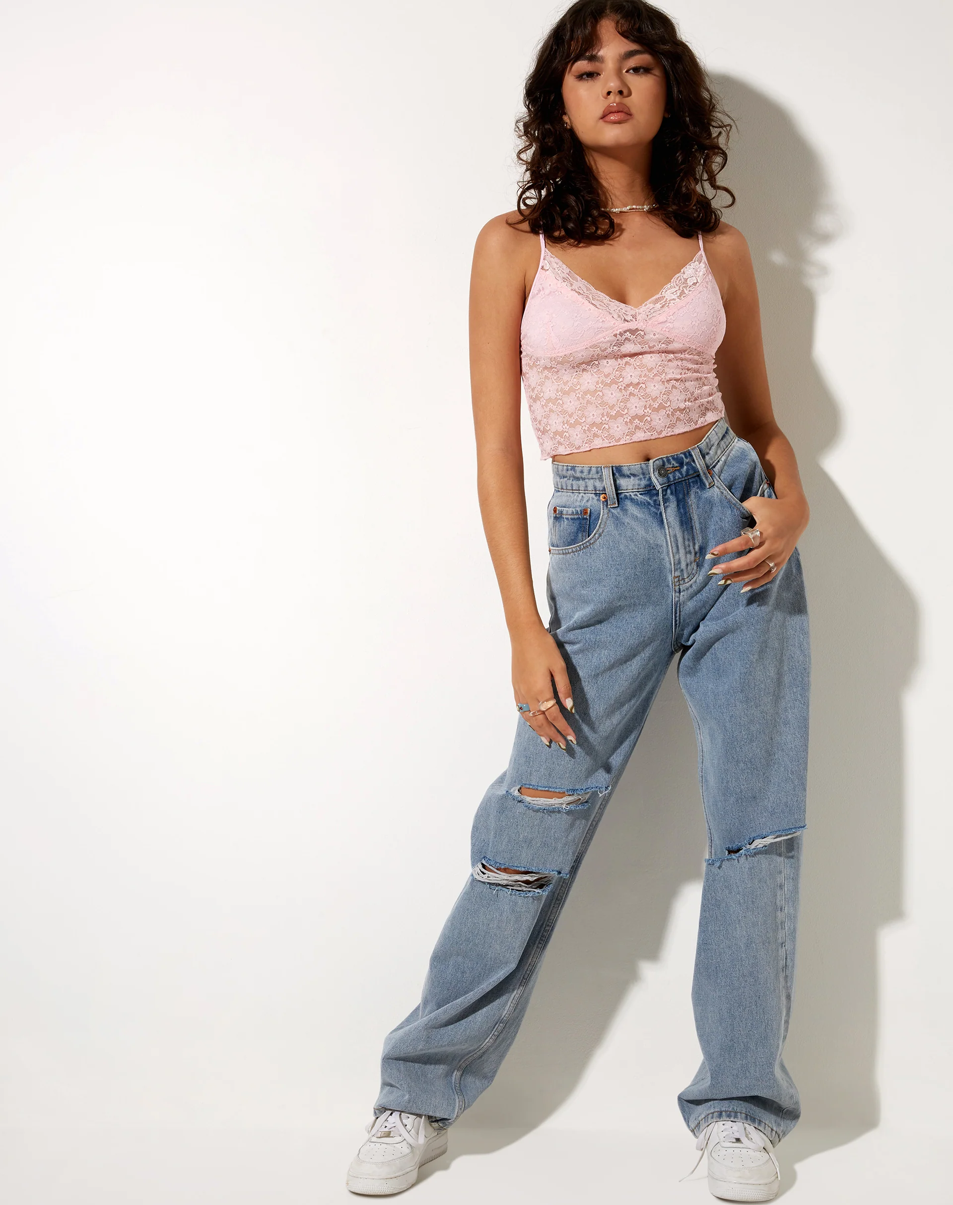 Mayrinda Crop Top in Lace Sweet Pink - Image 3