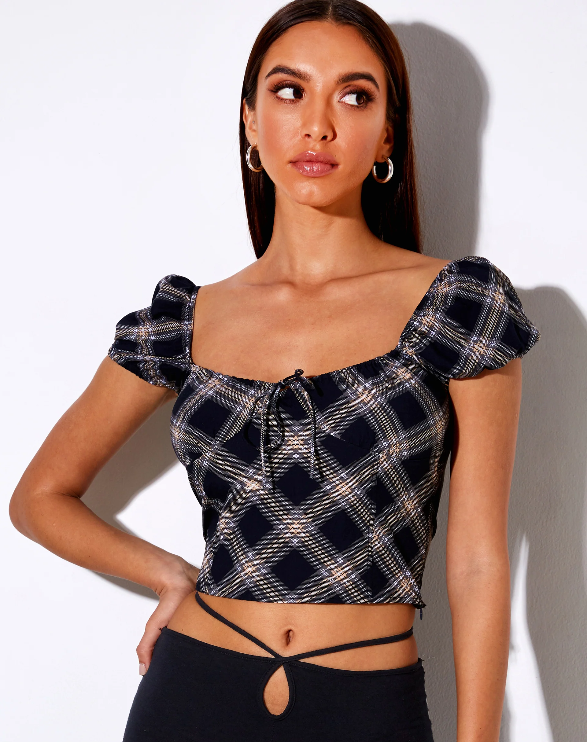 Mazu Top in 20's Check Black and Grey - Image 2