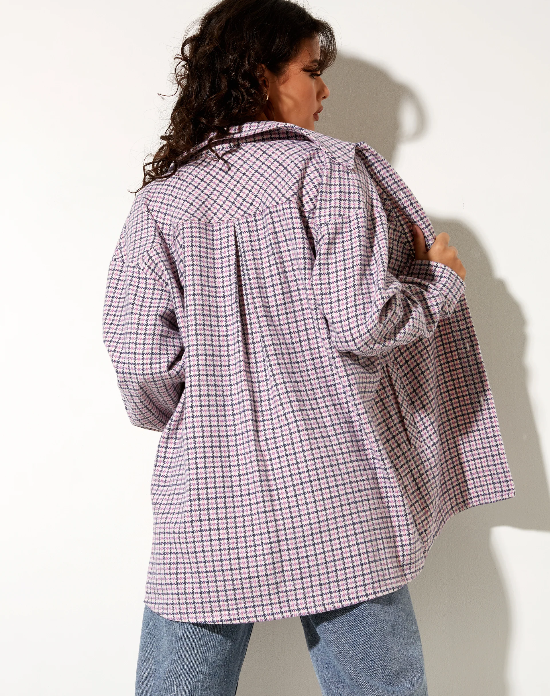Medita Shirt in Purple Pink and Black - Image 2
