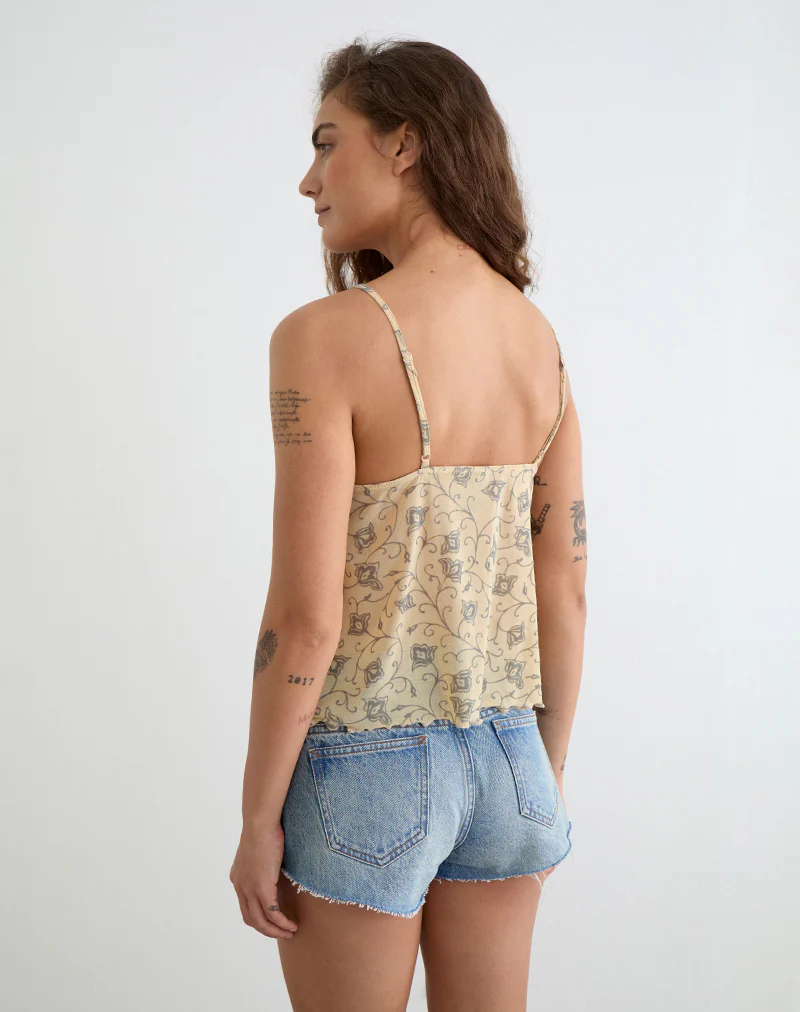 Merida Top in Winding Ivy Pale Yellow - Image 5