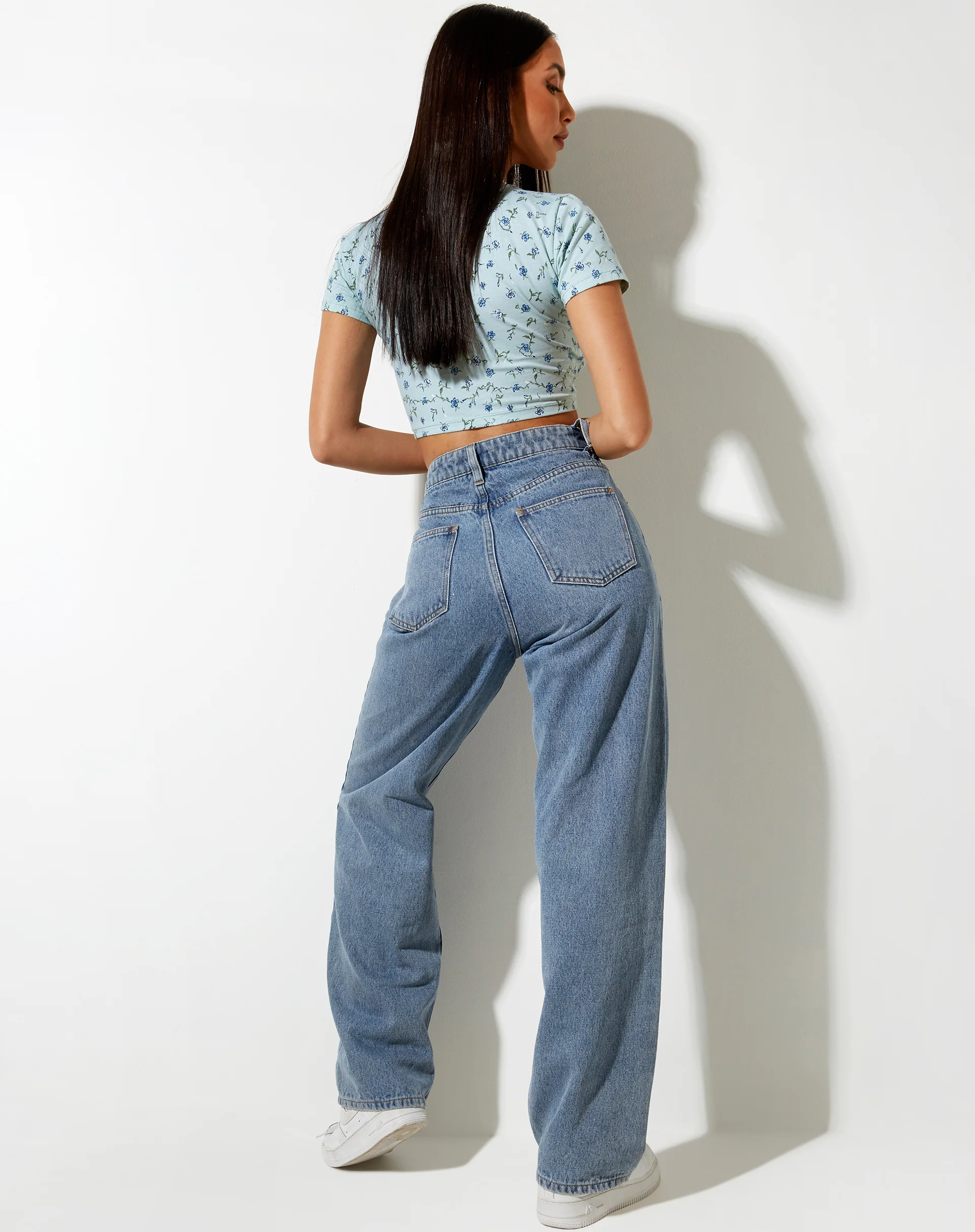 Mieye Crop Top in Pretty Petal Green - Image 5