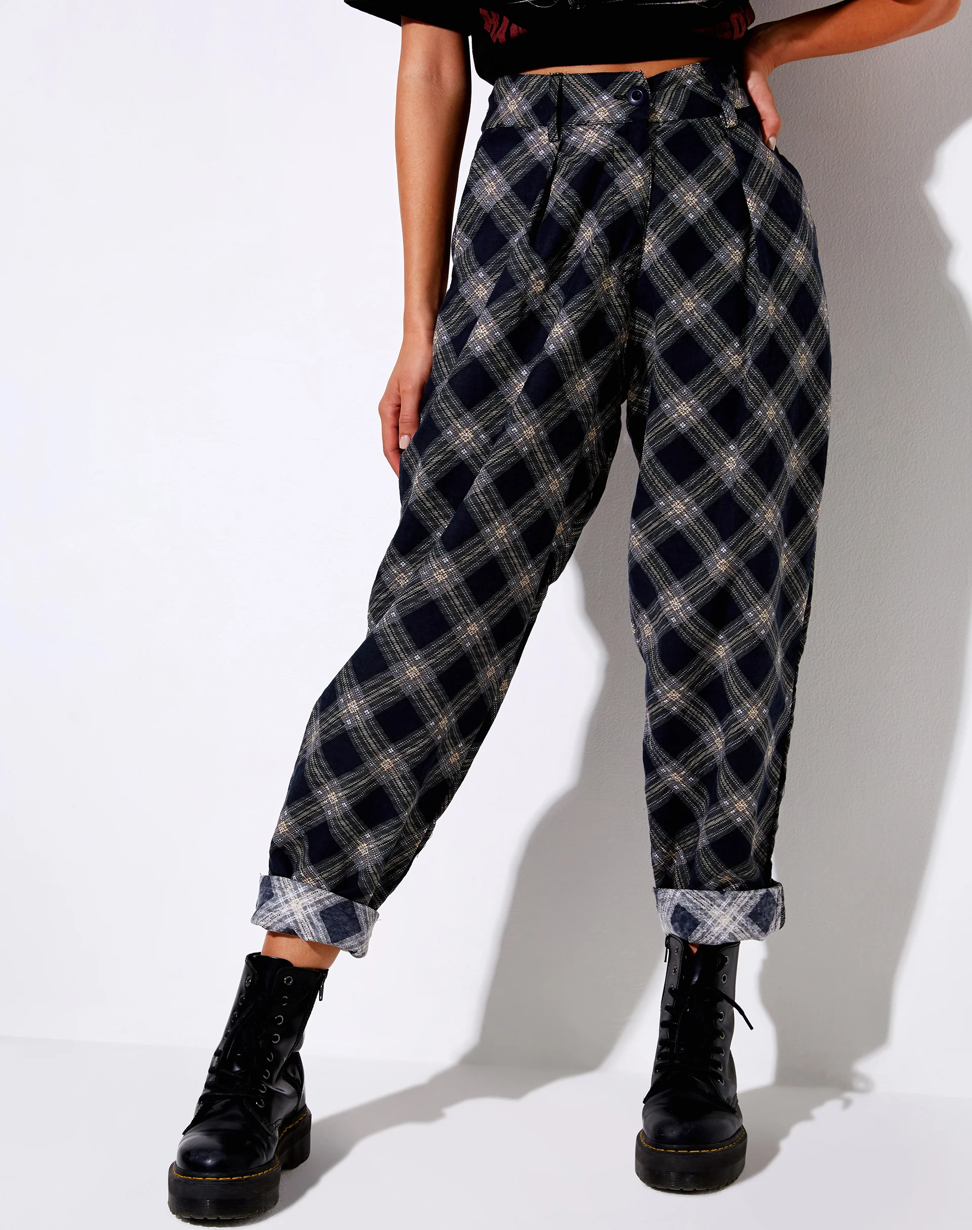 Misca Trouser in 20's Check Black and Grey - Image 2