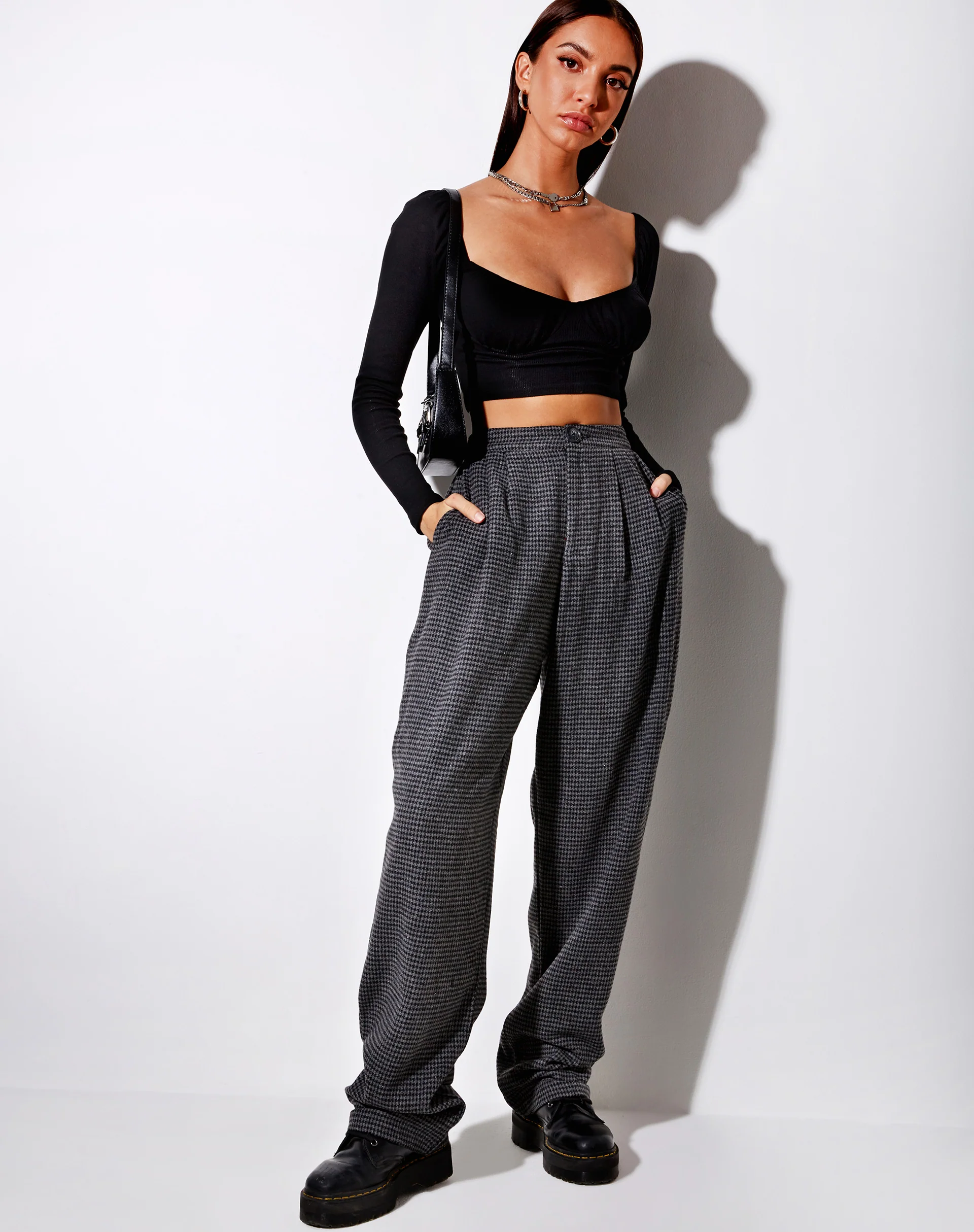 Misha Wide Leg Trouser in Houndstooth Black and Grey - Image 4