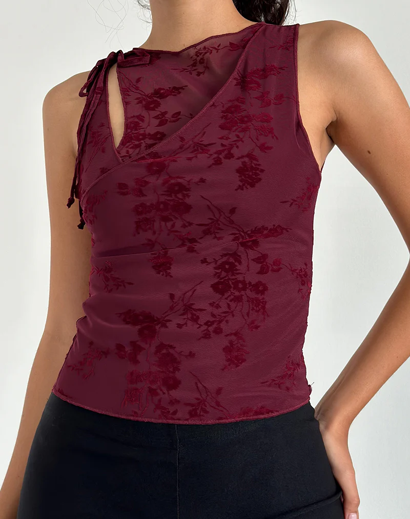 Moni Vest Top in Botanical Flower Maroon - Image 2