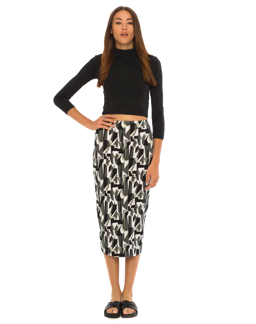 Motel Bobby Midi Skirt in Geo Pop Black and White - Image 2