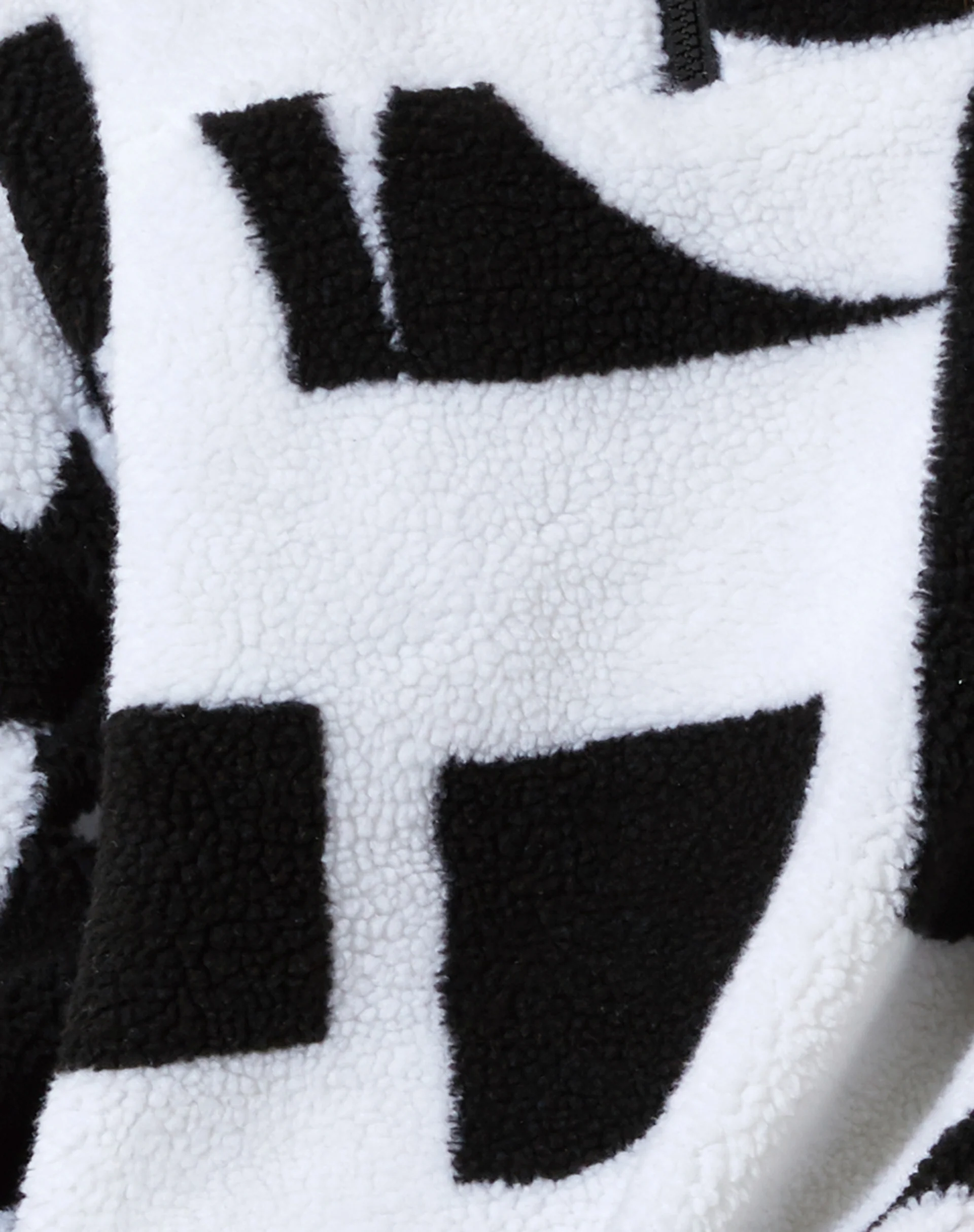 Naira Jacket in Geo Black and White - Image 7