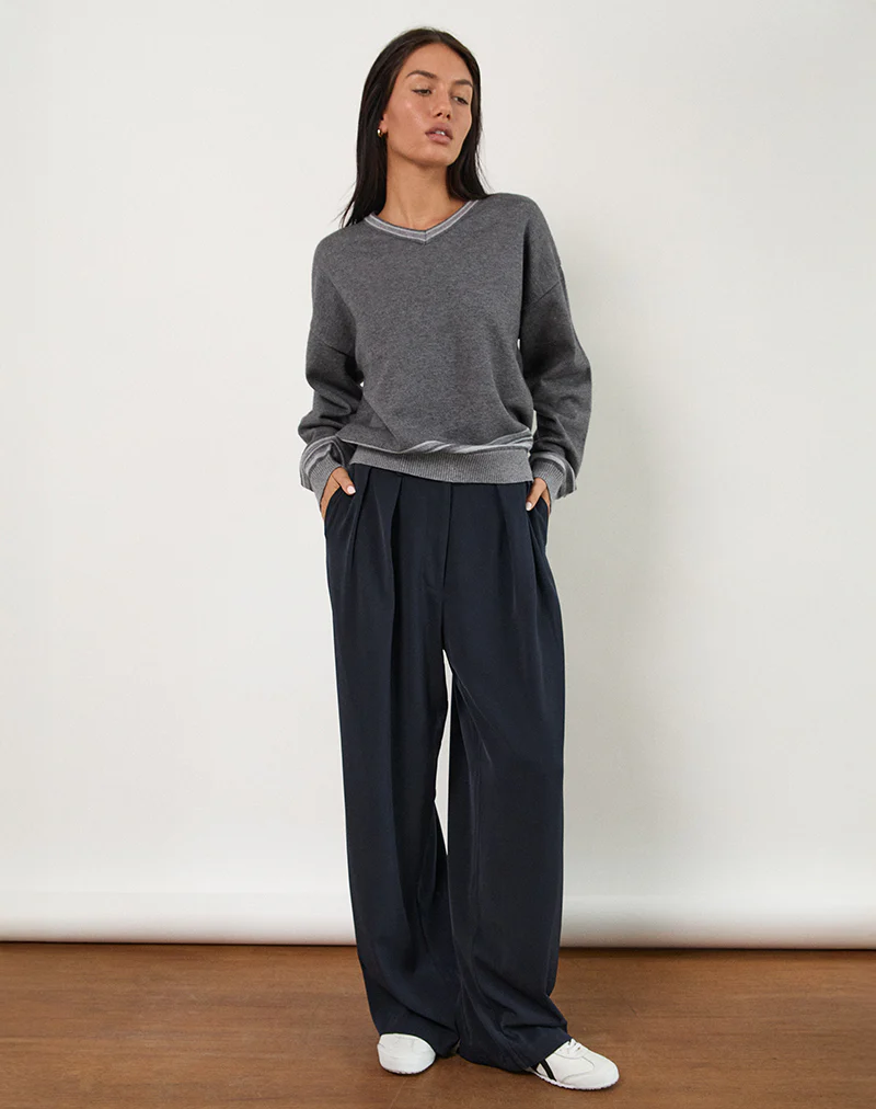 Nala Wide Leg Pleated Trouser in Tailoring Navy - Image 3