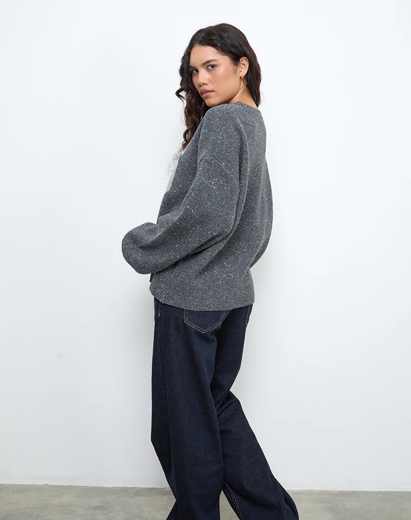 Namari Jumper in Grey Knit with 86 Motif - Image 3
