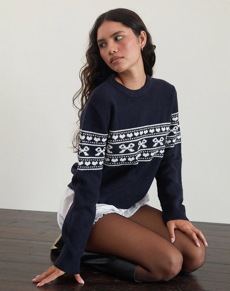Namirta Knitted Jumper in Peacoat with Fairisle Bow - Image 2
