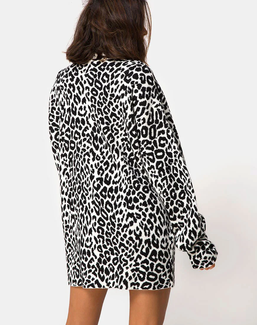 Neivie High Neck Jumper in Animal Knit - Image 3