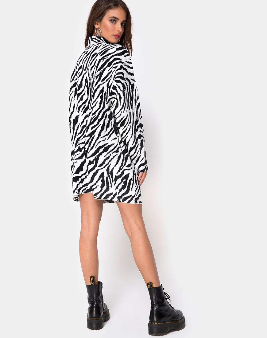 Neivie Jumper Dress in Zebra B/W - Image 7
