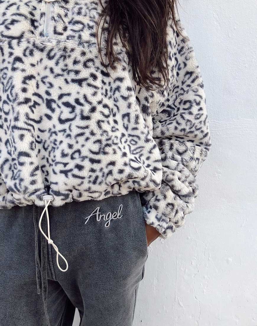 Nero Ring Pull Jacket in White Leopard - Image 5