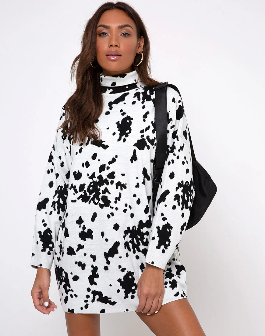 Neve Jumper Dress in Dalmatian - Image 4
