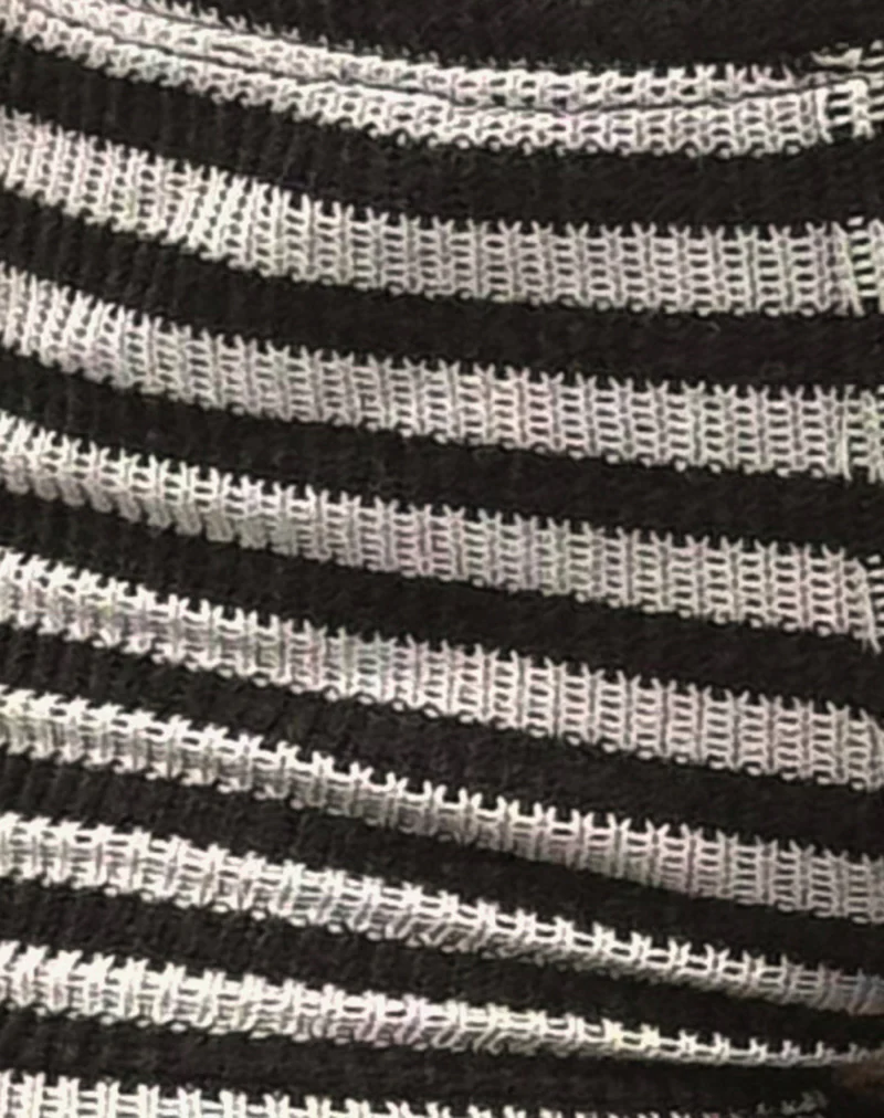 Nikaya Shorts in Stripe Knit Black and White - Image 7