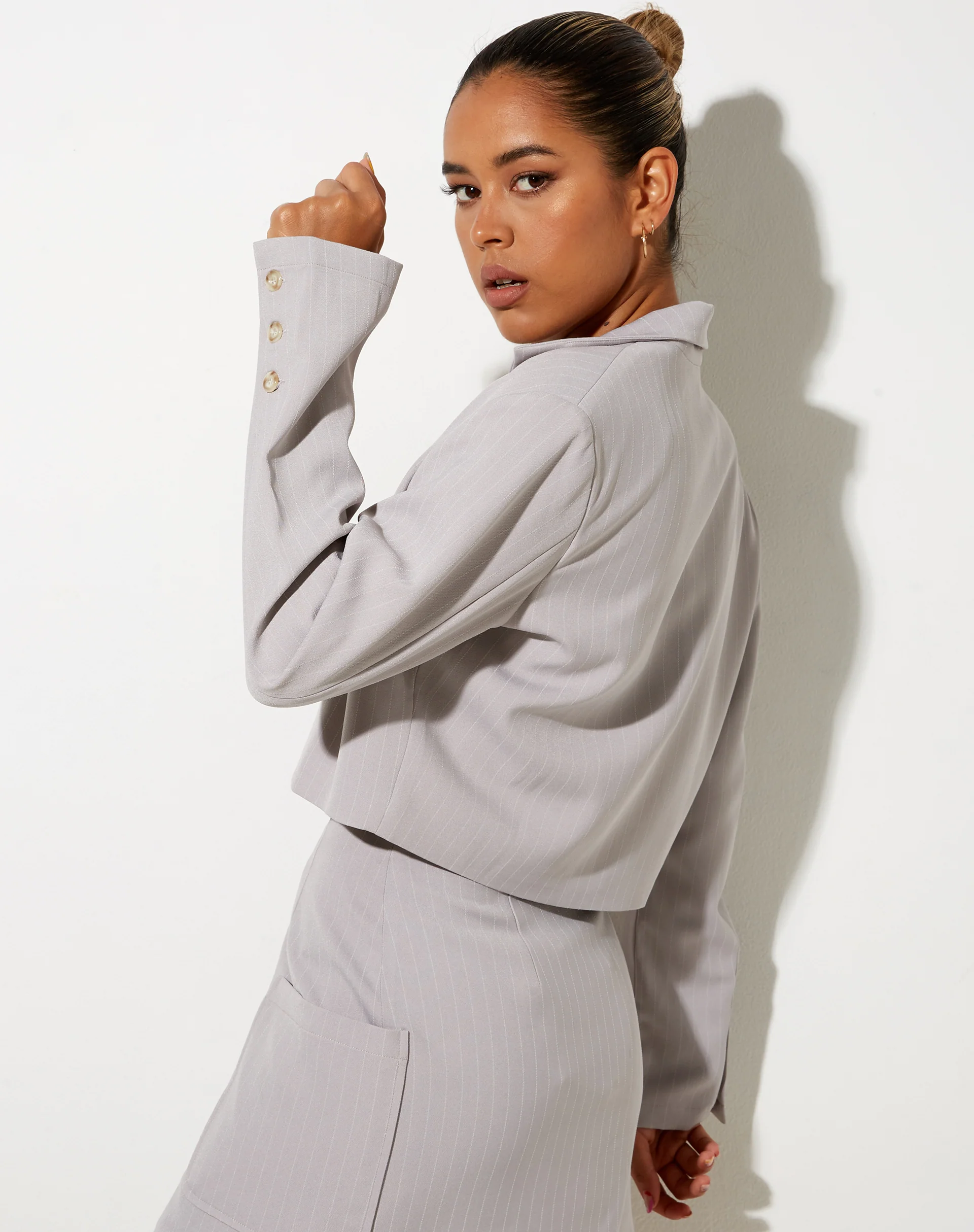 Nolya Blazer in Pinstripe Silver Grey - Image 3