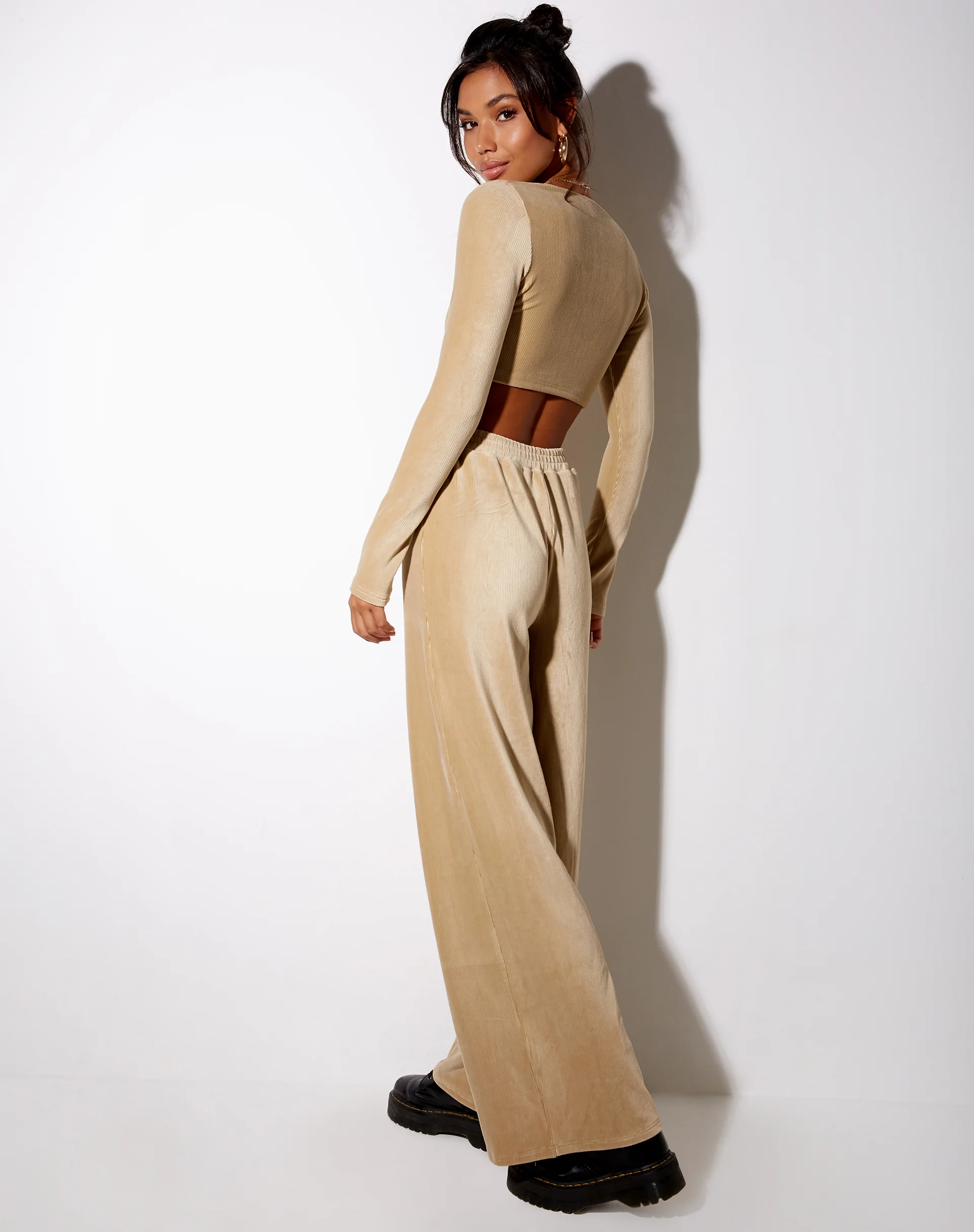 Obeli Trouser in Velvet Rib Tan - Image 4