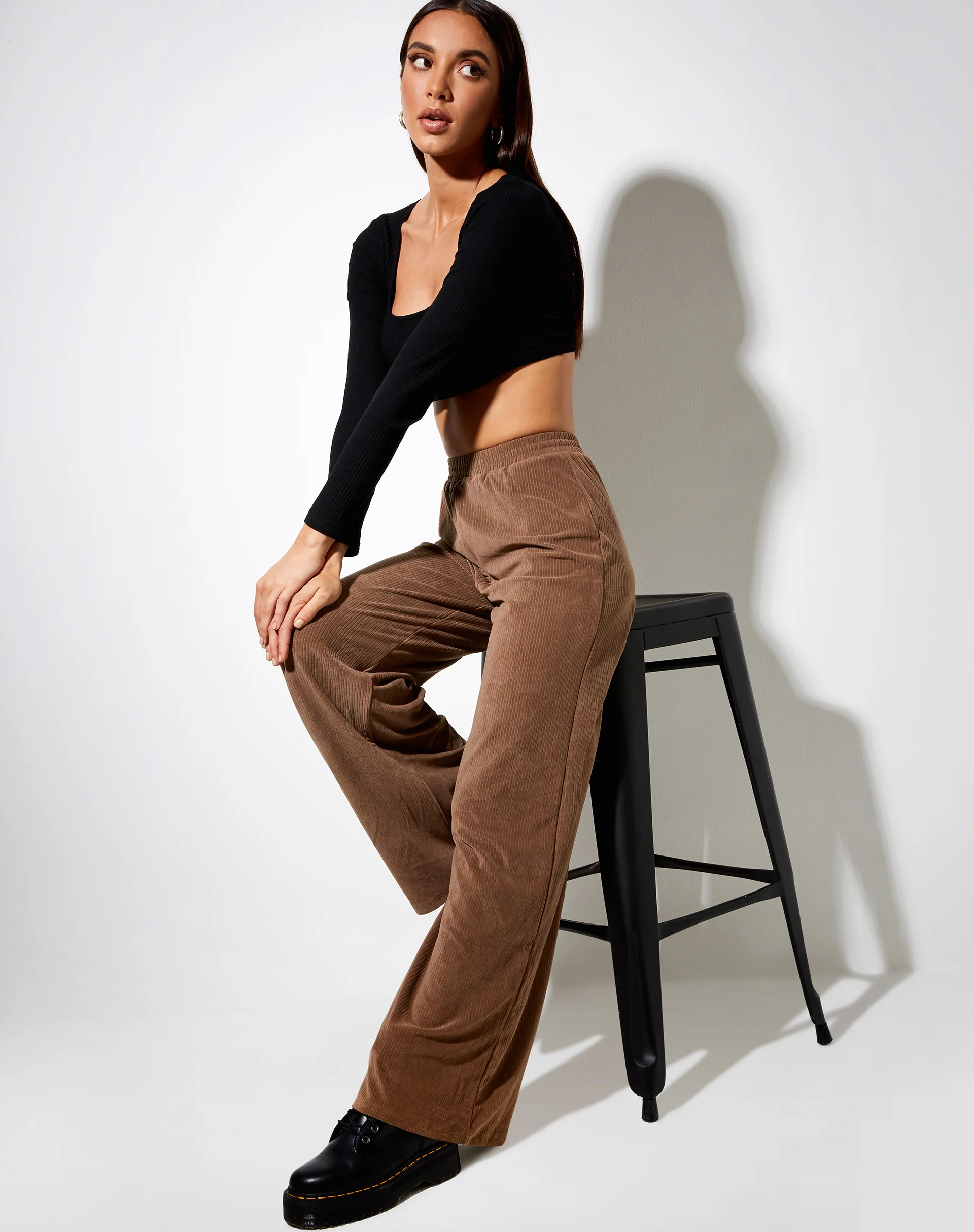 Obeli Trouser in Velvet Rib Tan Brown - Image 3