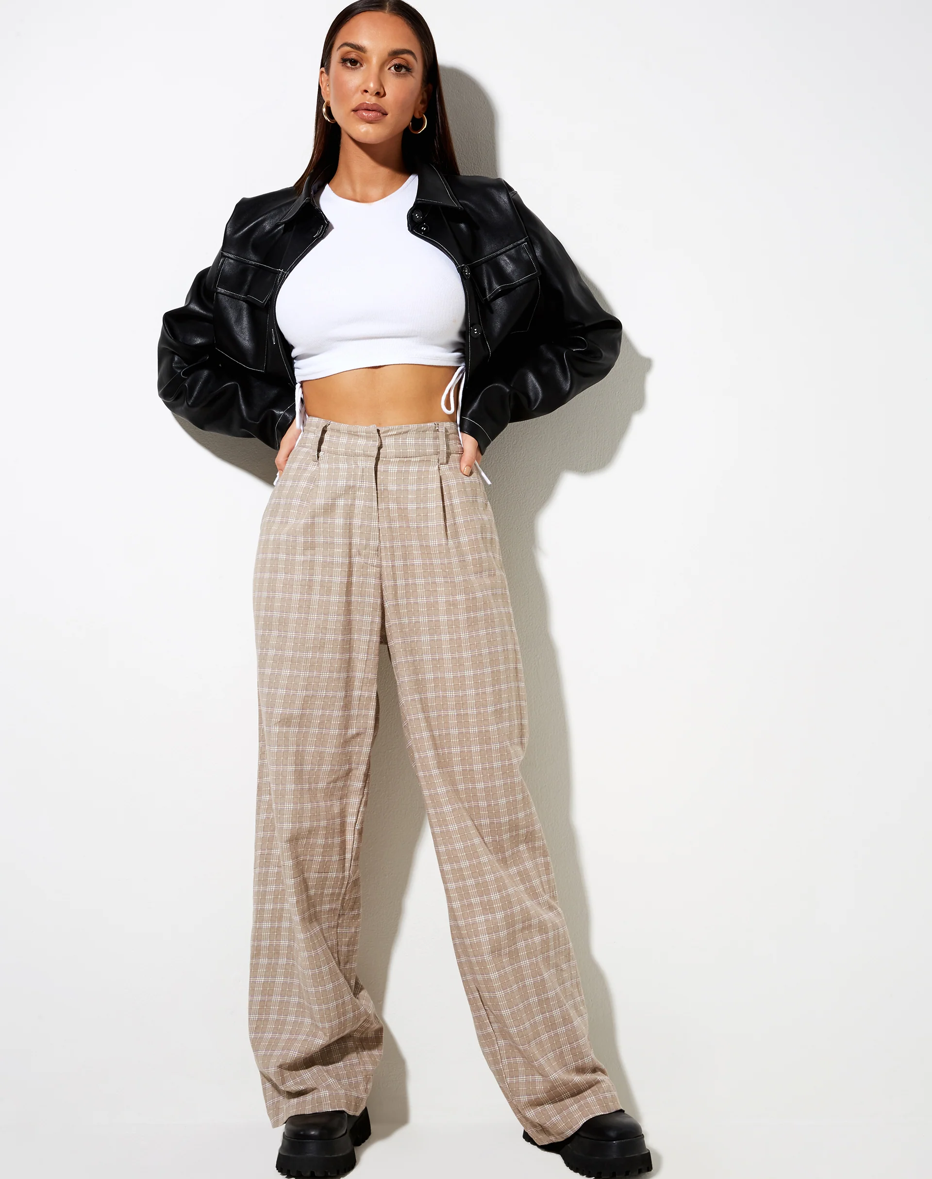 Onfal Wide Leg Trouser in Taupe Check - Image 4