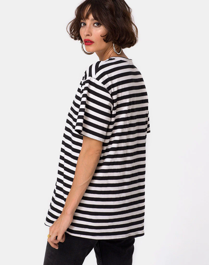 Oversize Basic Tee in Make Art Great Again - Image 2