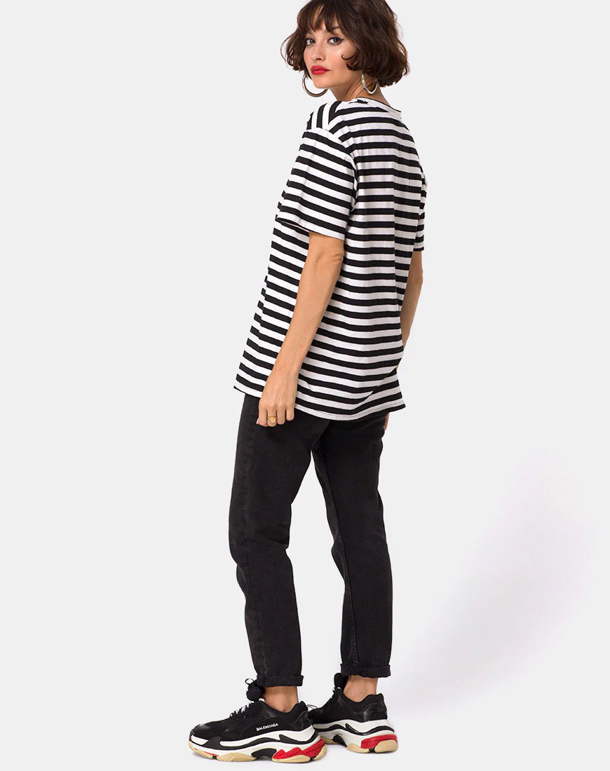 Oversize Basic Tee in Make Art Great Again - Image 4