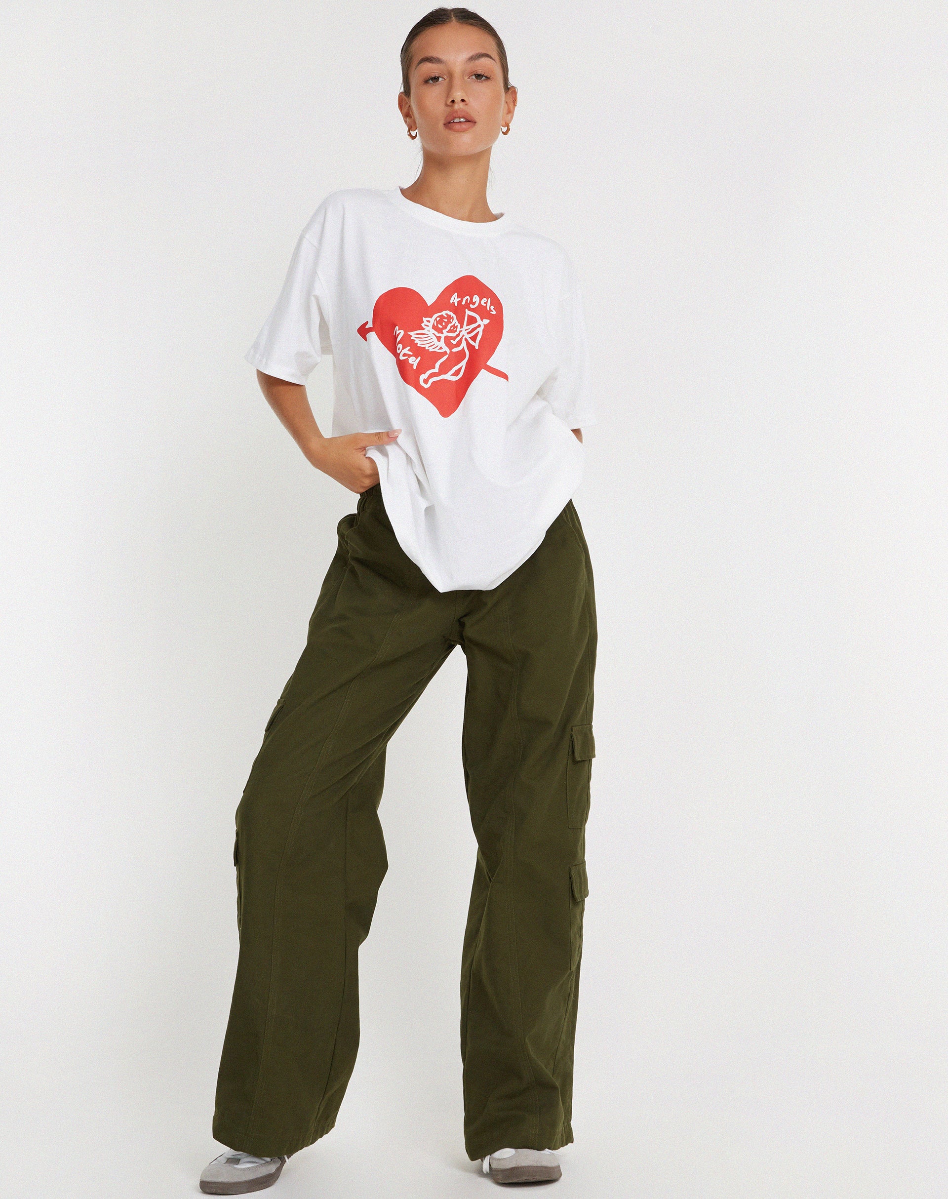 Oversize Basic Tee in White Motel Angel - Image 3