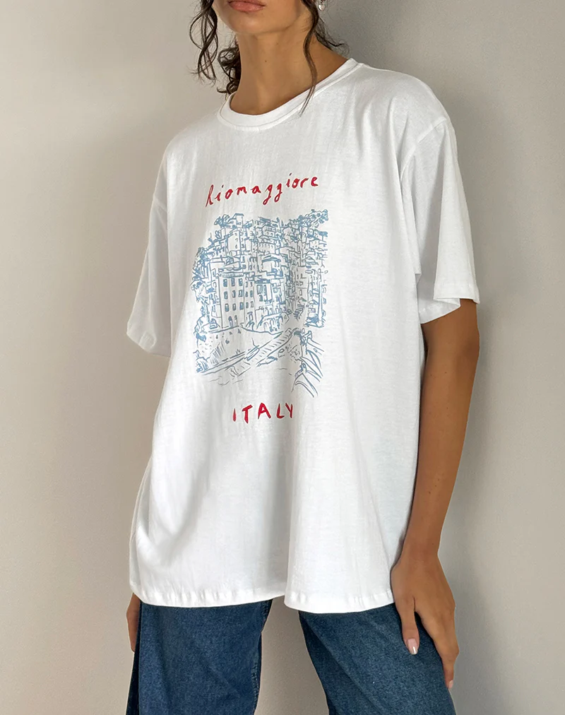 Oversized Basic Tee in Riomaggiore Italy White - Image 2