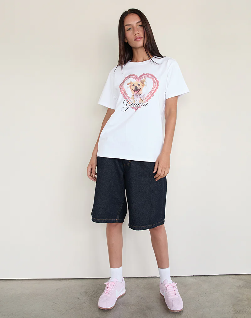 Oversize Basic Tee in White with Gemini Motel Pet Print - Image 2