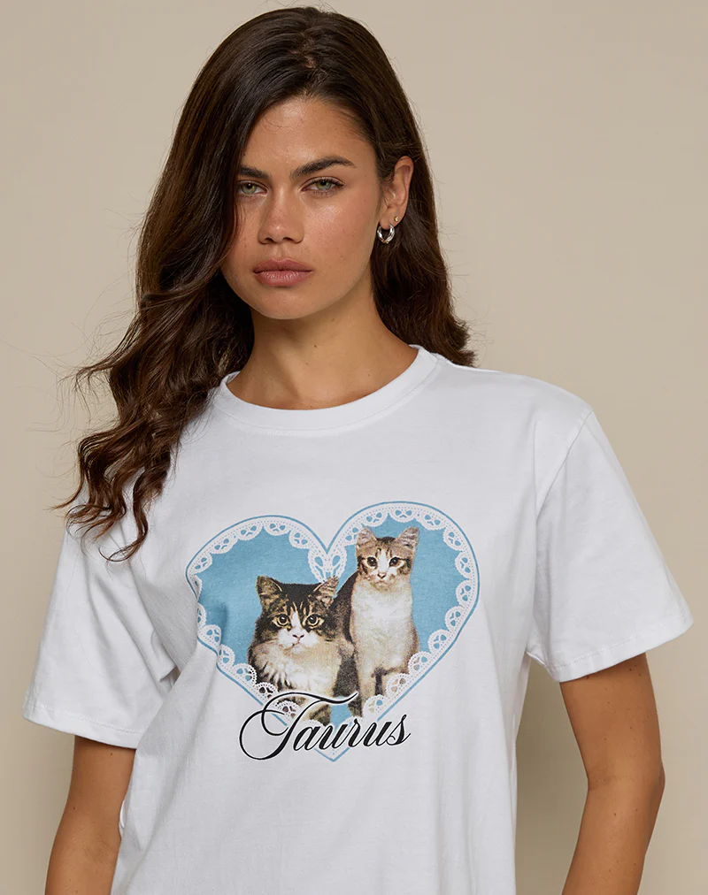 Oversize Basic Tee in White with Taurus Motel Pet Print - Image 2
