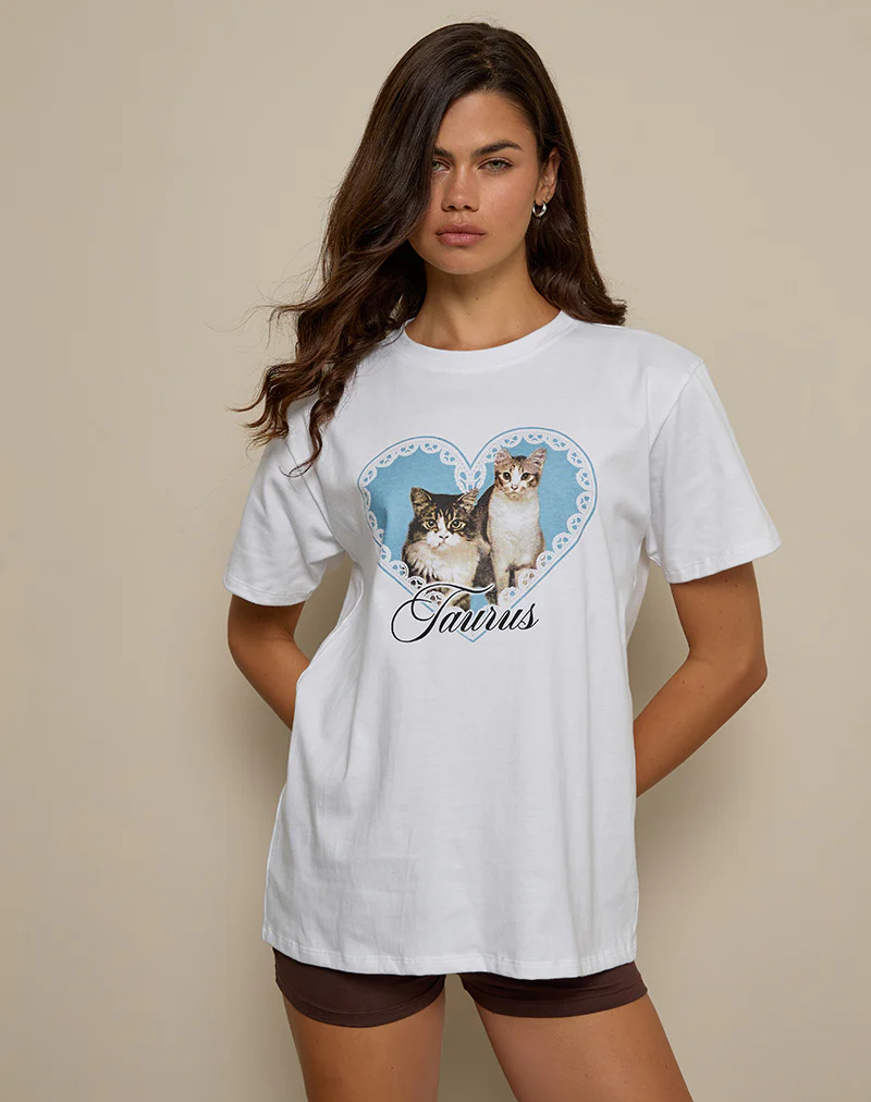 Oversize Basic Tee in White with Taurus Motel Pet Print - Image 4