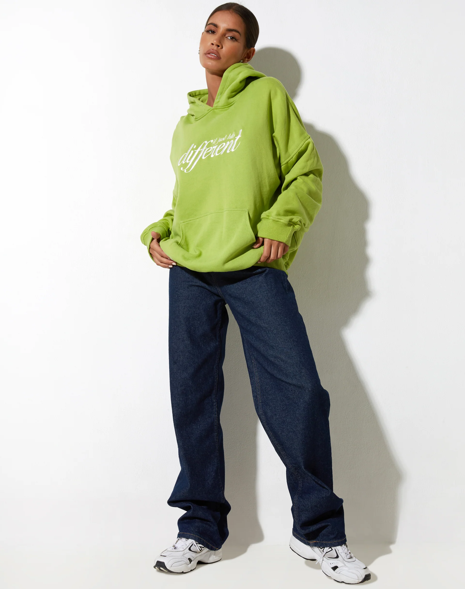 Oversize Hoodie in Leaf Green Different Embro White - Image 4