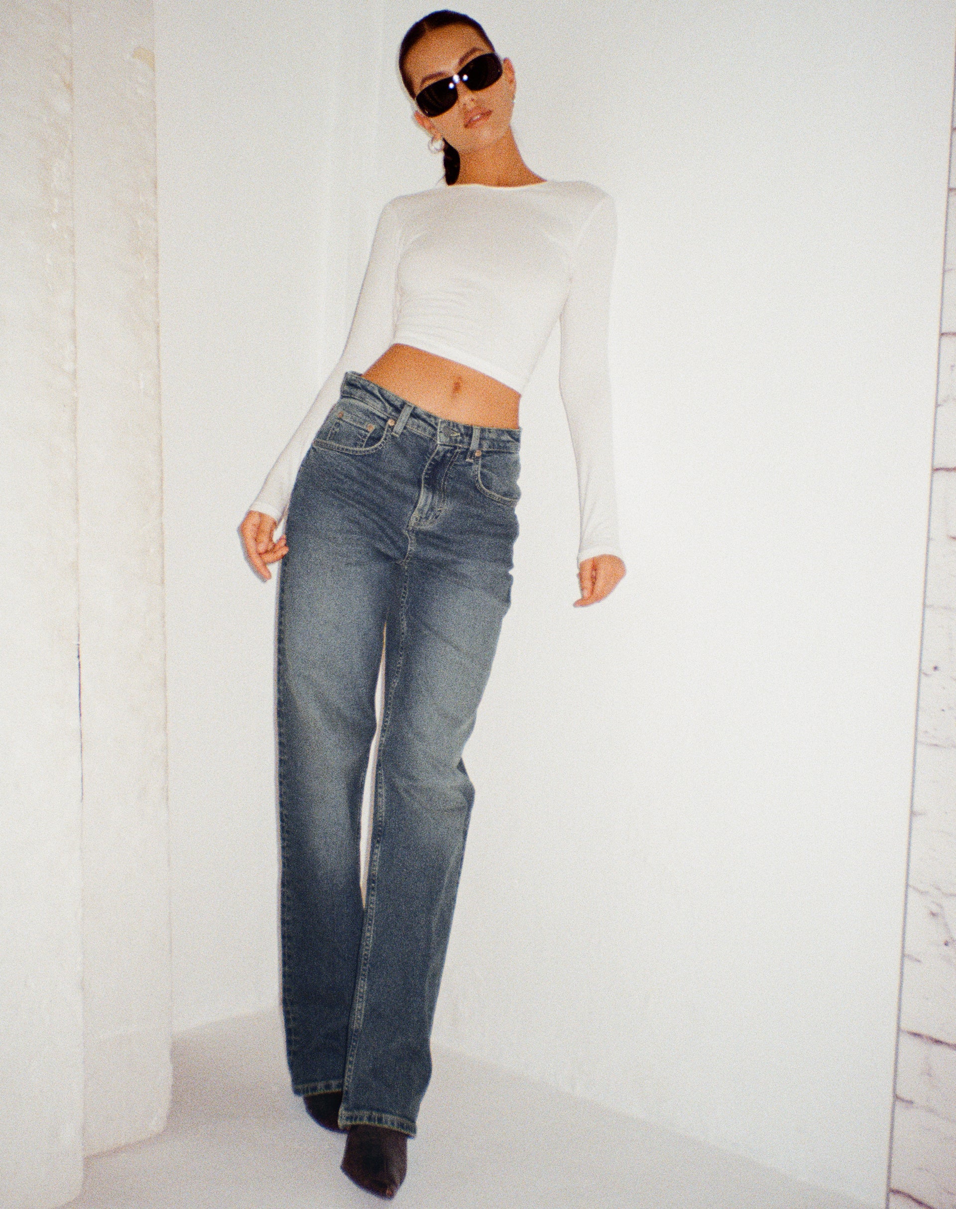 Parallel Jeans in Bryony Twilight Brown and Blue Acid - Image 3