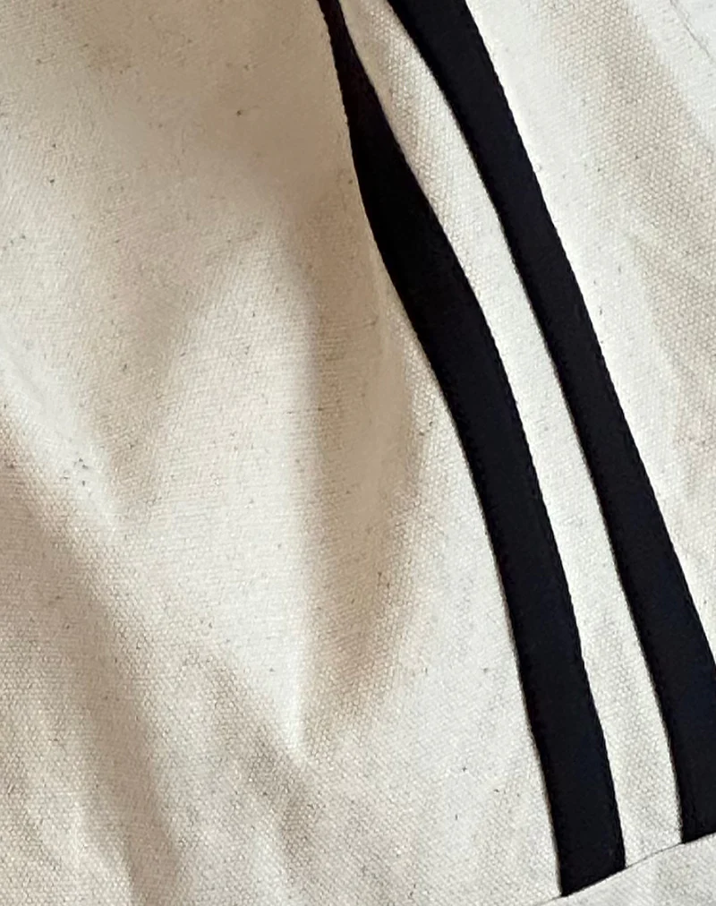 Pardi Canvas Bag in Ecru with Black Stripe - Image 4