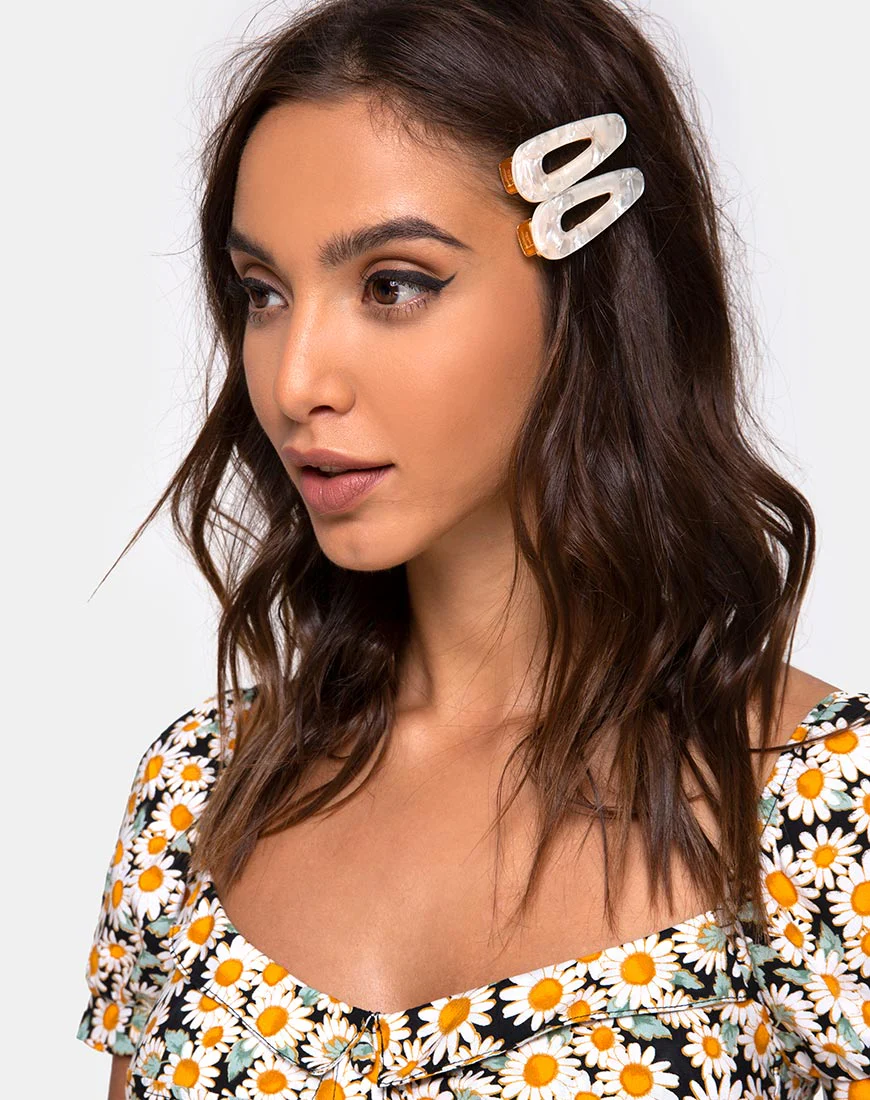 Hair Clip Set in Pearlescent white - Image 2