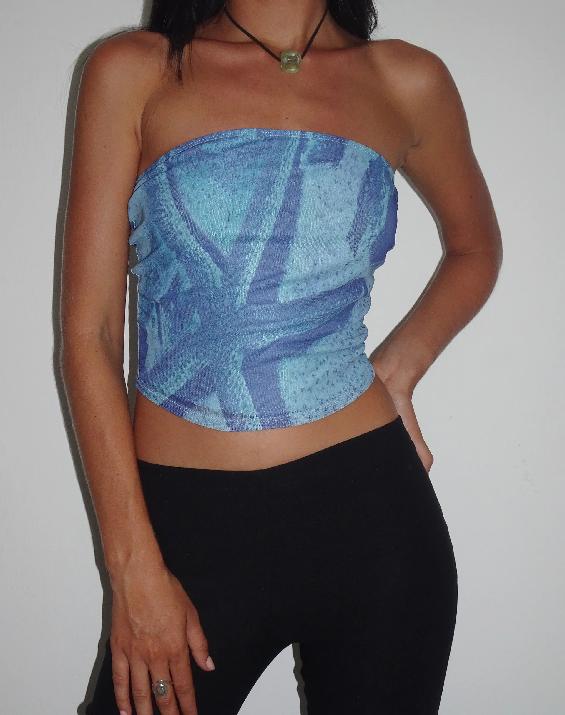 Peggy Mesh Bandeau Top in Blue Starfish Photoprint - Image 5
