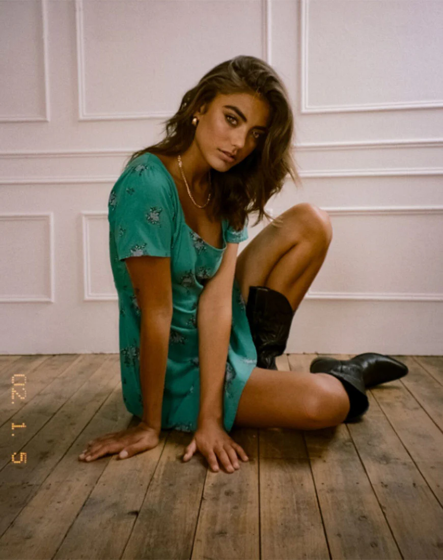 Peky Babydoll Dress in Soi Rose Green - Image 2