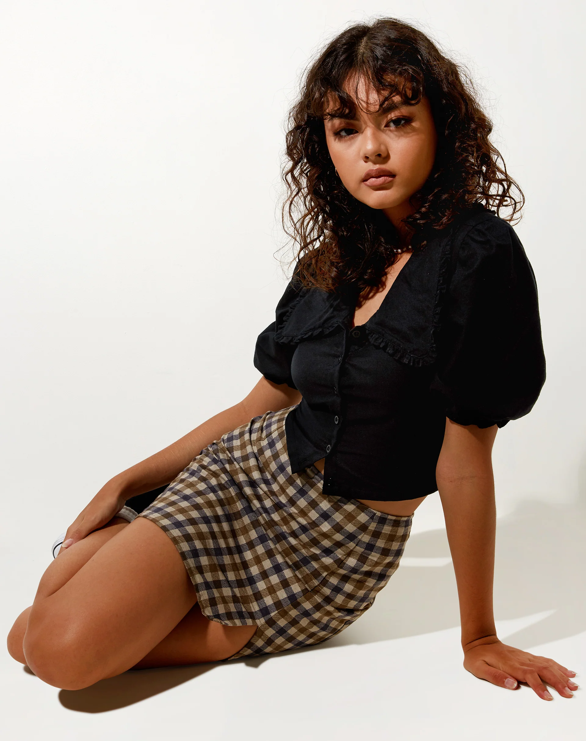 Pelmy Mini Skirt in 40's Check Tan - Image 4