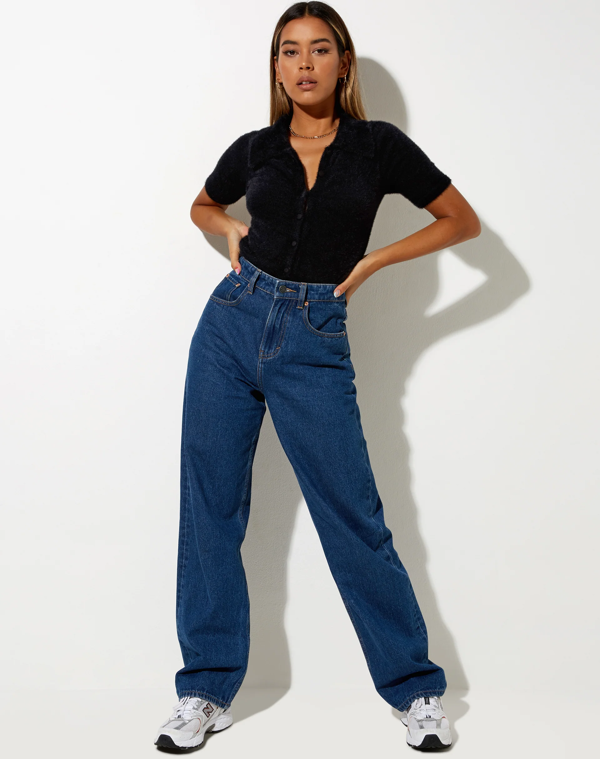 Pevita Crop Top in Fluffy Knit Black - Image 4